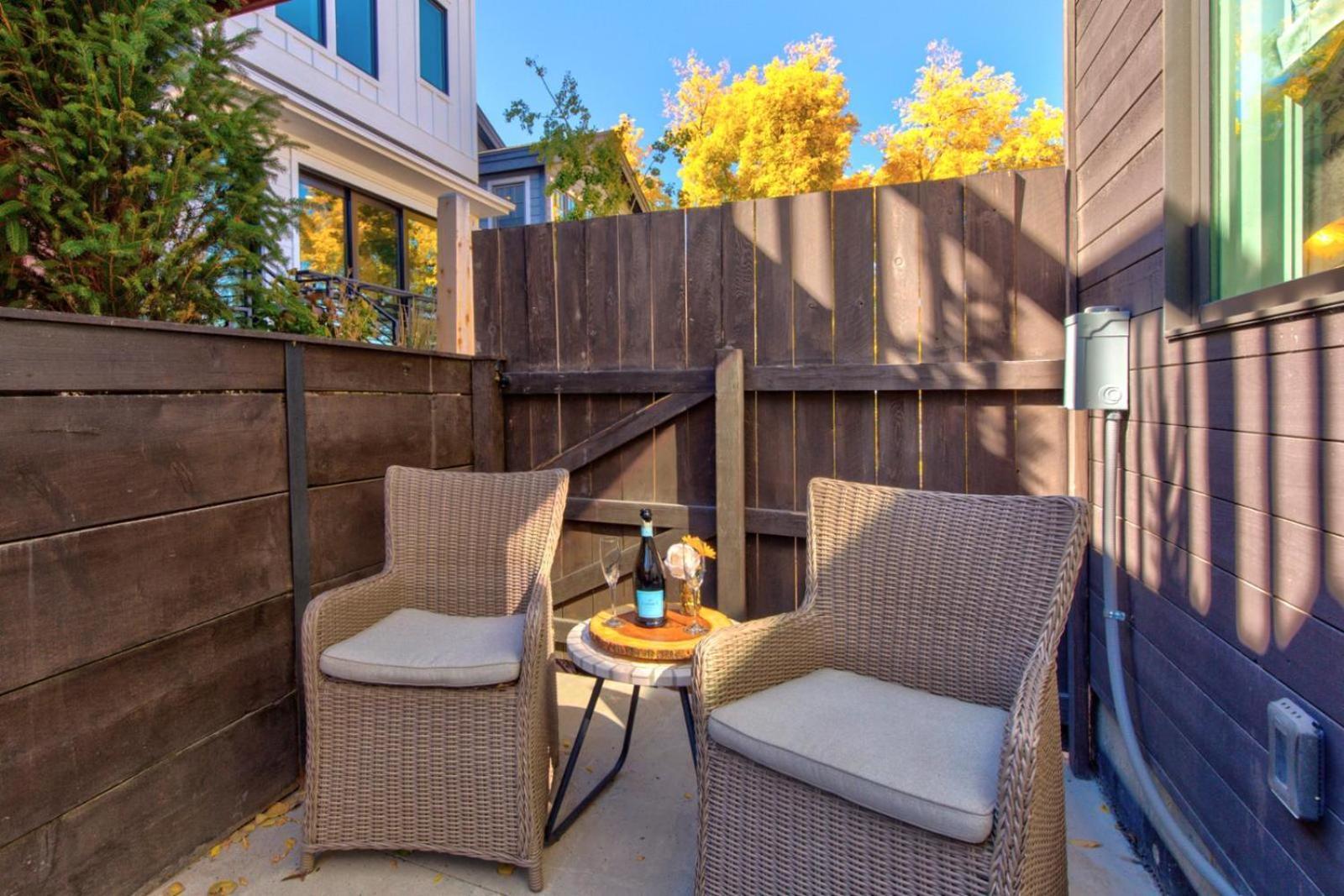 Kbm Resorts 4Br With Two Main Suites Walk To Town Lift And Park City Mountain Resort Pea-1009 Exterior photo